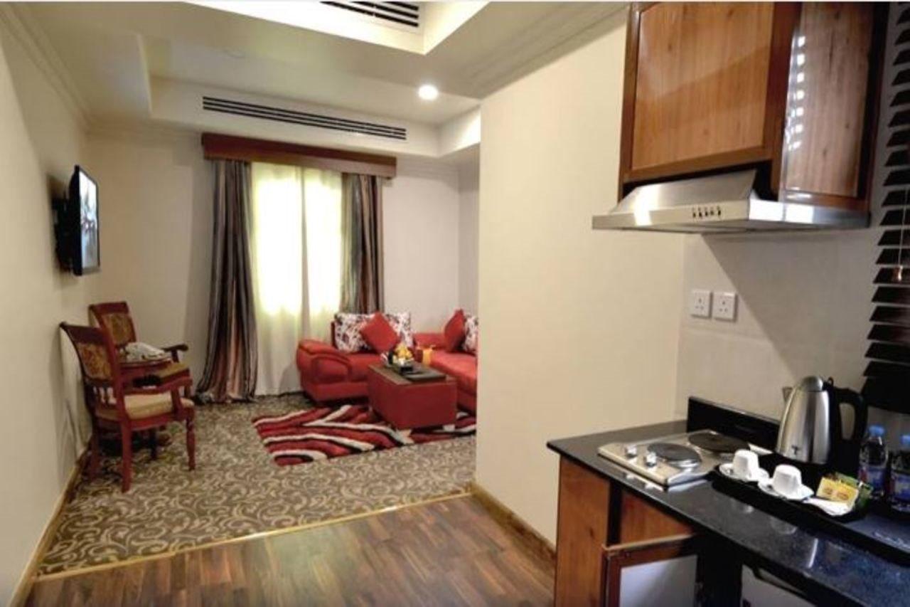 Grandeur East Aparthotel Al Khobar